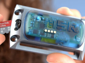 Beschleunigungs-Datenlogger mit wechselbarer microSD-Karte