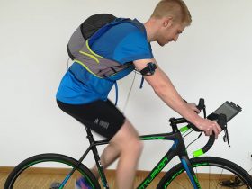 Proband auf Fahrradergometer