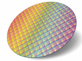 Wafer for chip manufacturing, transport monitoring with MSR data logger